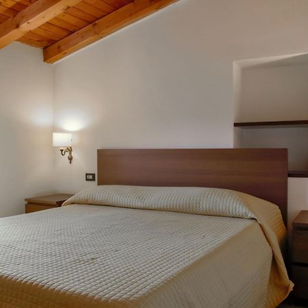 Apartment Ca' Pignoi-4 By Interhome Garda  Bagian luar foto